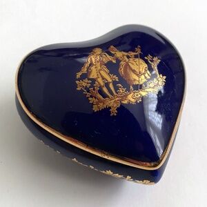 Limoges Cobalt Blue Porcelain Heart Trinket Pill Box with 22K Gold Trim Design